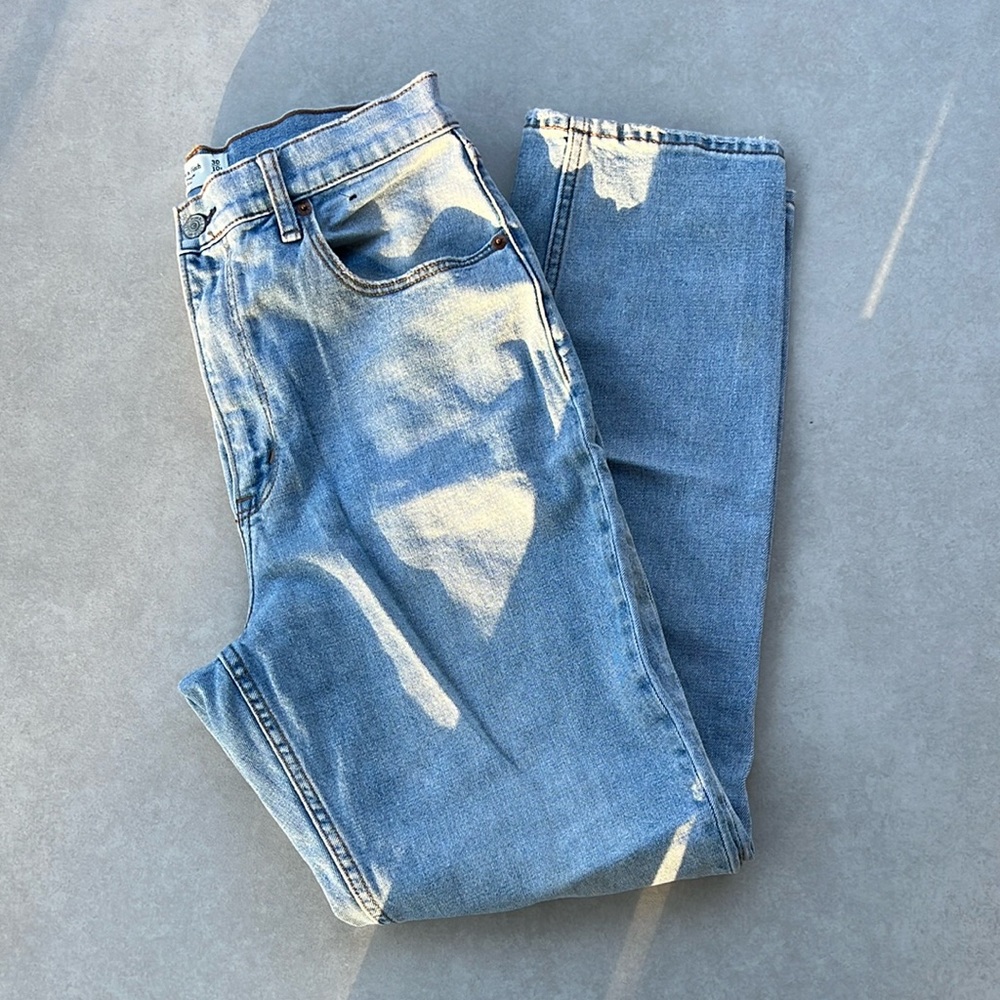 Women's Slim Straight Ultra High Rise Jeans